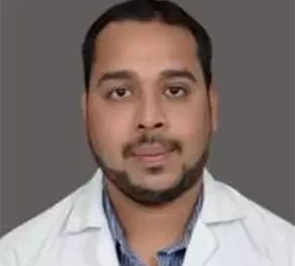 Mr. Jayesh Limaye - Optometrist