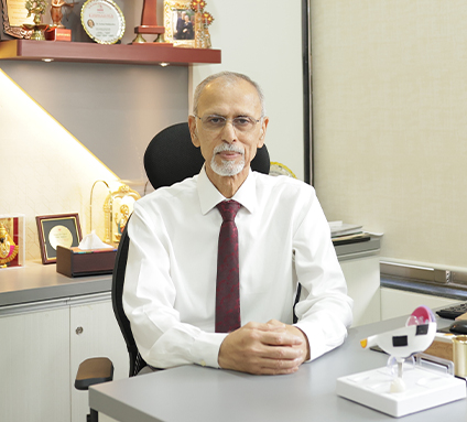 Dr. Suhas Haldipurkar -Medical Director ( Laxmi Eye Institute )
